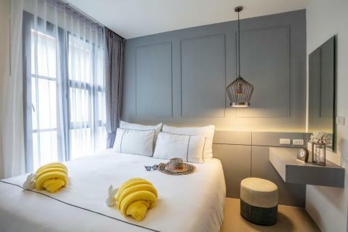 Hotel Surin Beach Residence