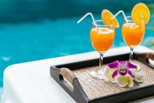 Hotel The Thames Pool Access Resort & Villa