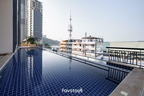 Balihai Bay Pattaya Hotel & Residence