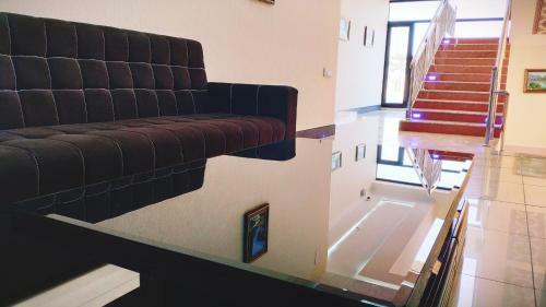 Hotel Buston
