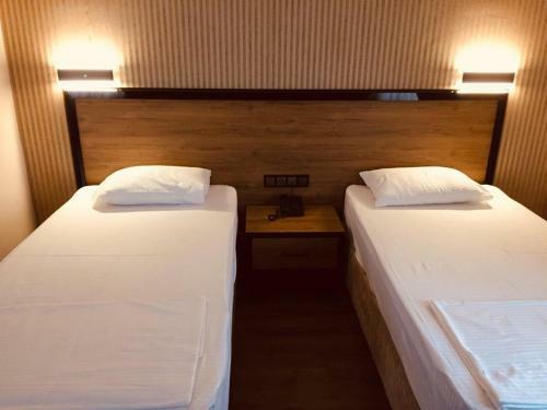 S�vari Hotel