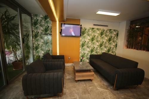 Grand Nora Hotel