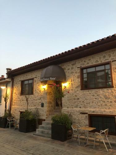 Bed & Breakfast La Casa Carina Butik Otel