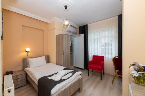 Golden Flower Hotel