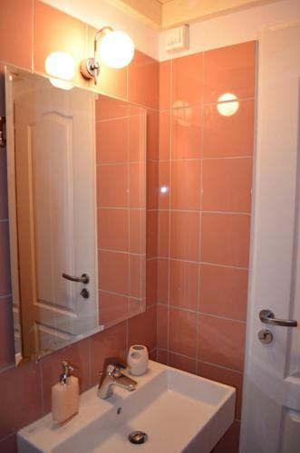 Hostal Romanza Studios