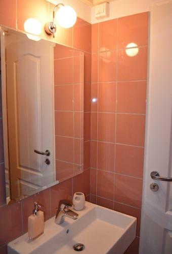 Hostal Romanza Studios