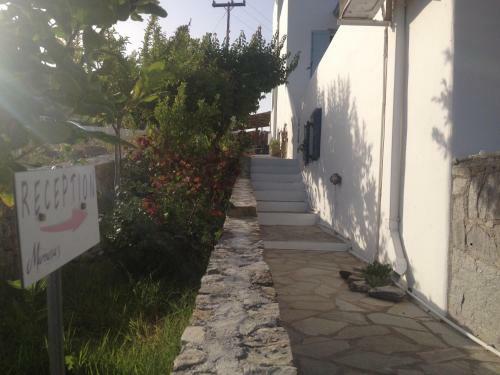 Maroussa's Apartments