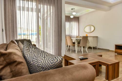 Villa Mozaik - 3 Bedroom Holiday Villa In �al??