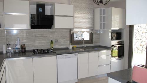 �zalp Villa B