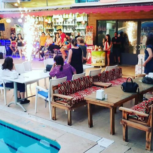 Garden Alis Hotel