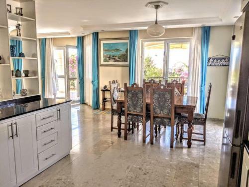 Villa Ruya Stunning Sea Views
