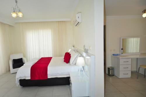 Heights Villa C
