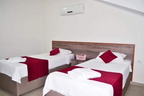 Twin Villa 2