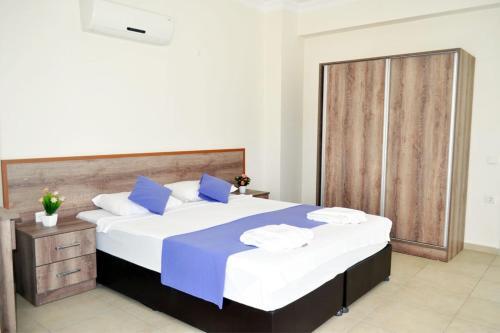 Twin Villa 2