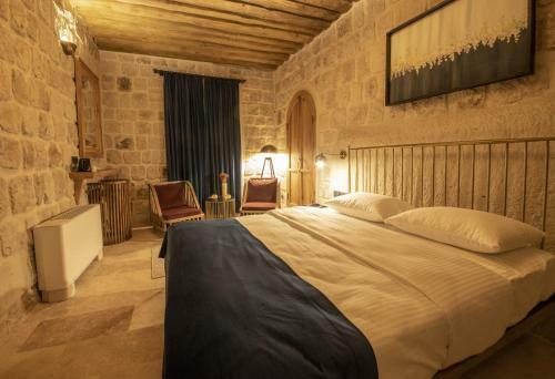 Luvi Cave Hotel