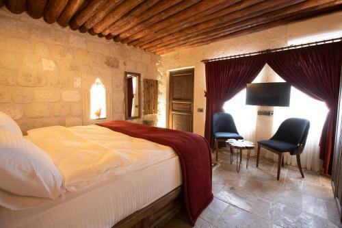 Medusa Cave Hotel