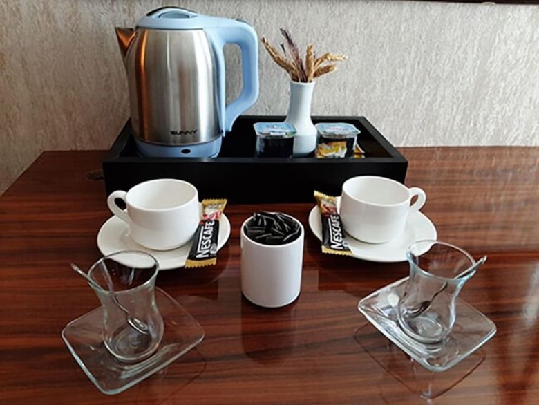 Mar?na Hotel