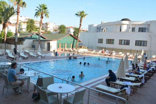 Hotel Ayma Beach Resort