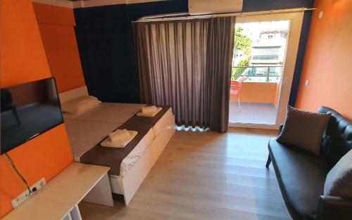 Dolly Apartments