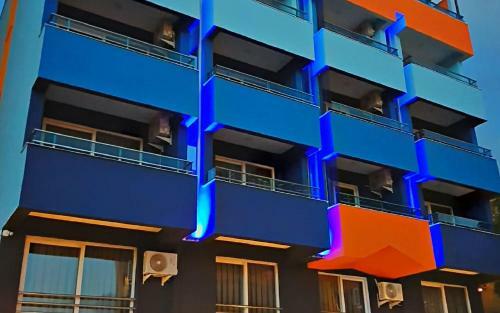 Dolly Apartments