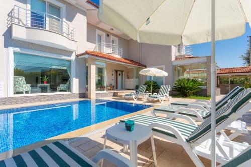 Villa Nirvana