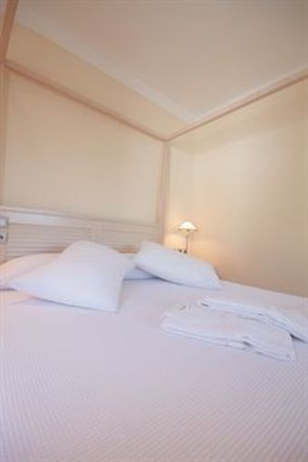 Aparthotel Almiriki Hotel