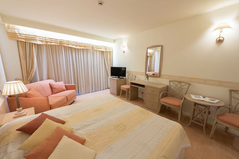 Hotel Poseidon Palace