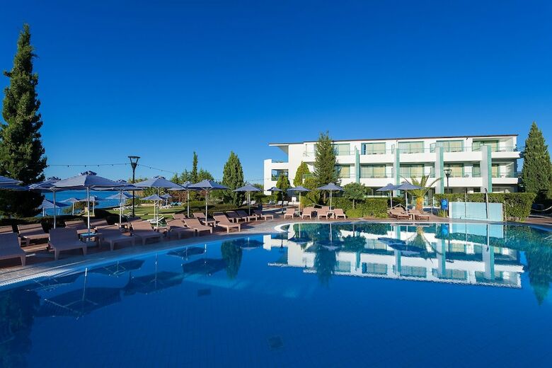 Hotel Poseidon Palace