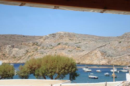 Hostal Klados Studios