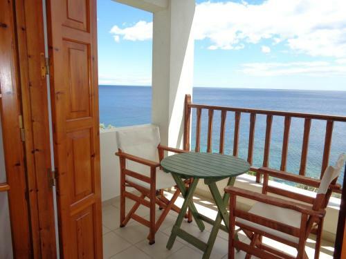 Hotel Faros