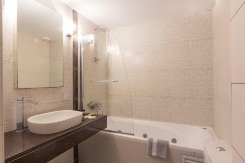 Aparthotel Ismaros Hotel