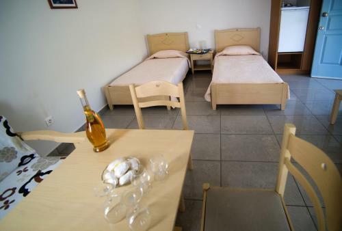 Aiolos Hotel