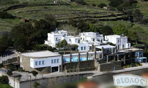 Aiolos Hotel