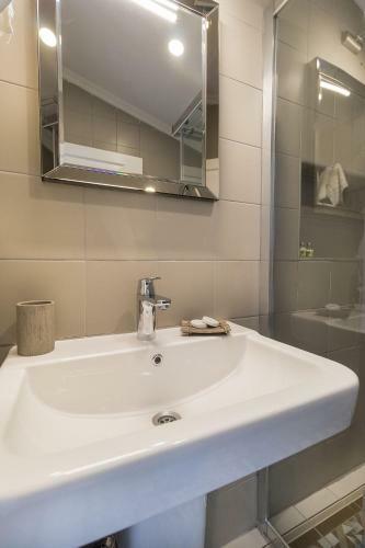 Hotel Losta Sah?l Ev? 3