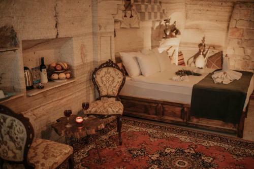 Splendid Cave Hotel