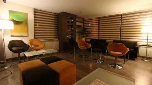 S?vas Hotel Nevv
