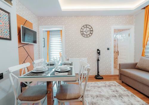Umut Apartments