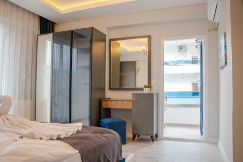 Hotel Elegant Blue Su?tes