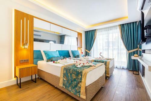 Algora Halal Hotel