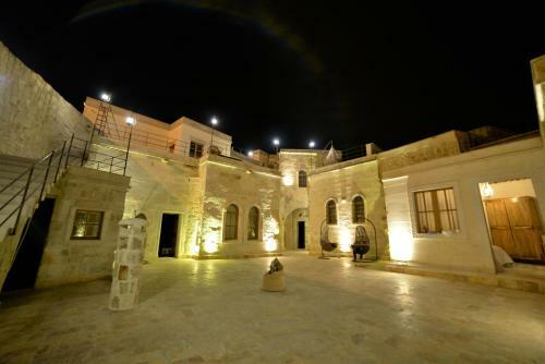 Crassus Cave Hotel
