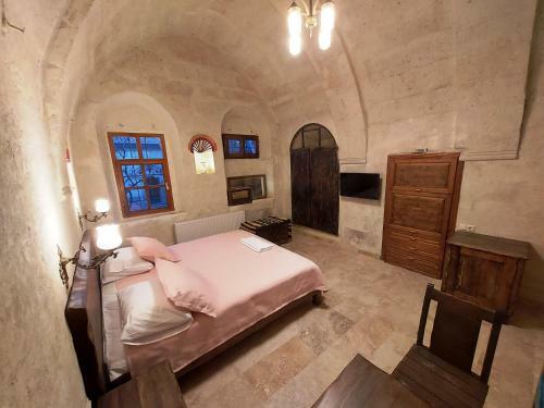 Armesos Cave Hotel
