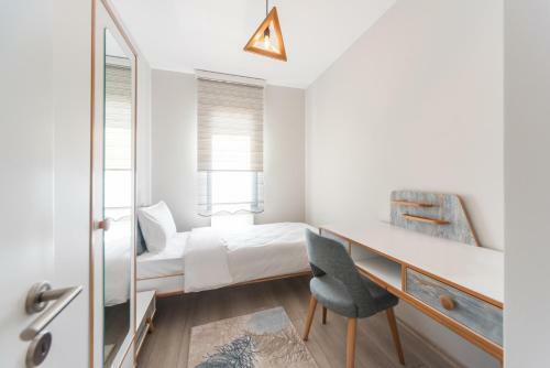Hotel Green Hills Suites