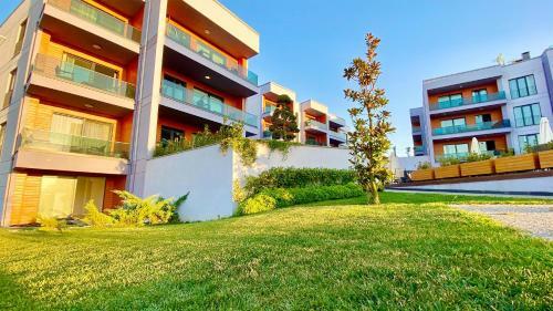 Hotel Green Hills Suites