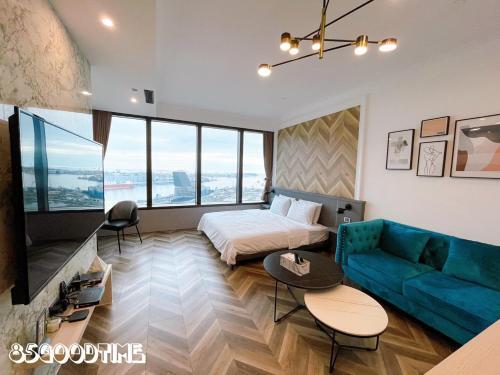 Hostal 85??-??85??