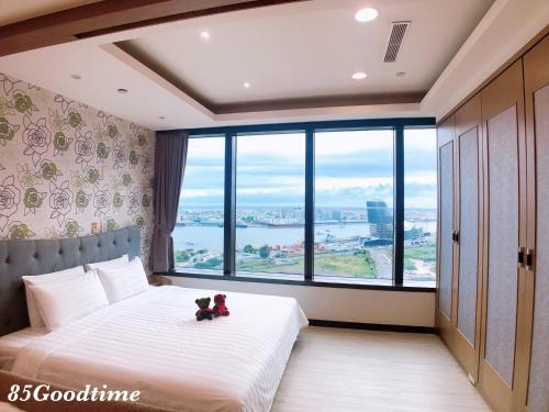 Hostal 85??-??85??