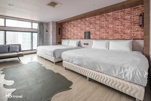 Hotel Sleepie Inn