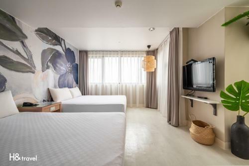 Hotel Sleepie Inn