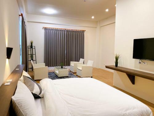 Hotel ???? Penghudiary