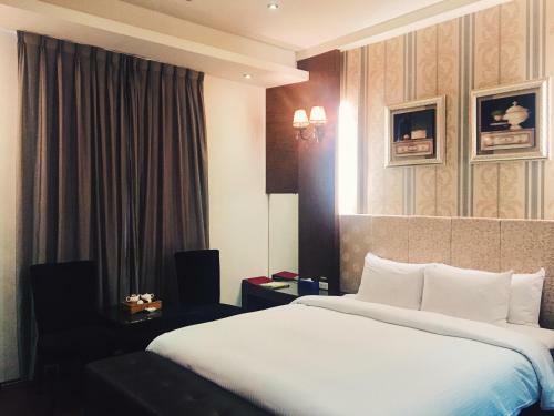 Go Shine Motel