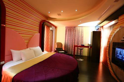 Go Shine Motel
